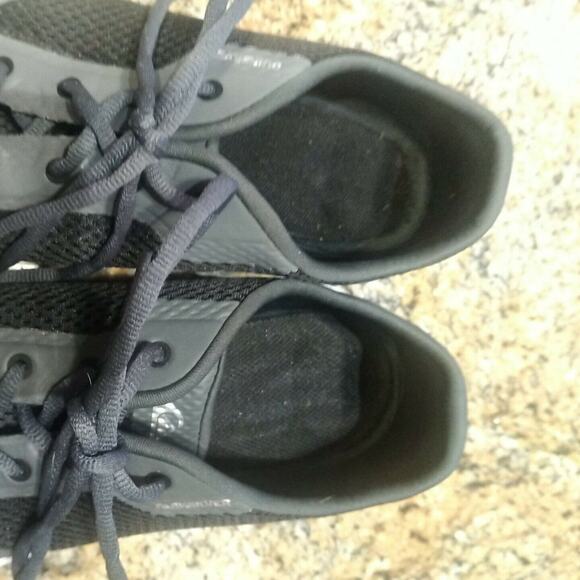 Quiksilver Amphibian Plus Shoe Black Grey White EUC size 7 Water Outdoor Skate - Picture 11 of 12